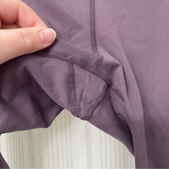 EUC ✨ 90 Degree by Reflex mauve purple 3/4 length crop leggings size Medium - Picture 5 of 7